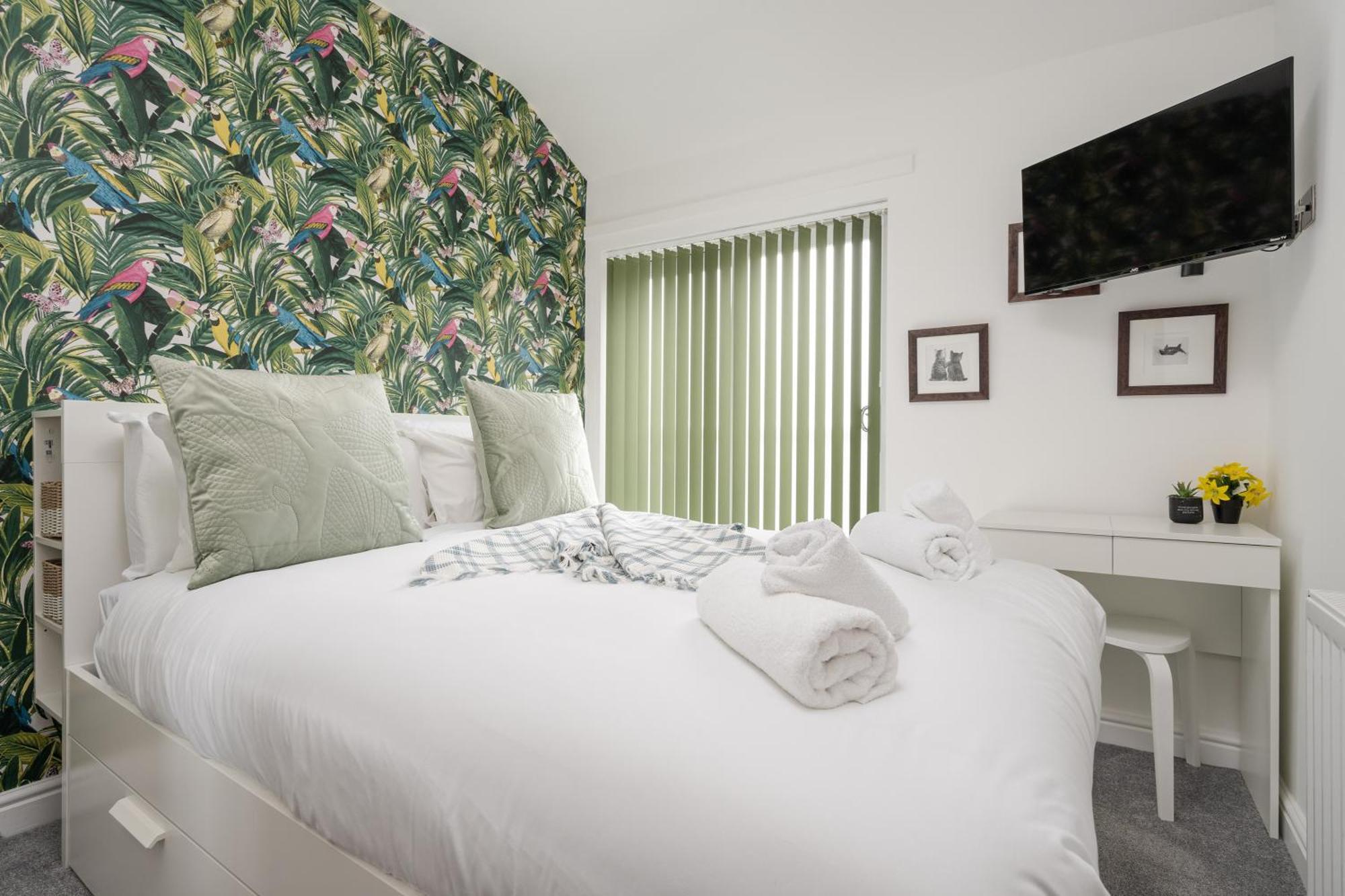 Buxton Apartment - 1 Bed, Free Parking, Wi-Fi Hazel Grove 外观 照片