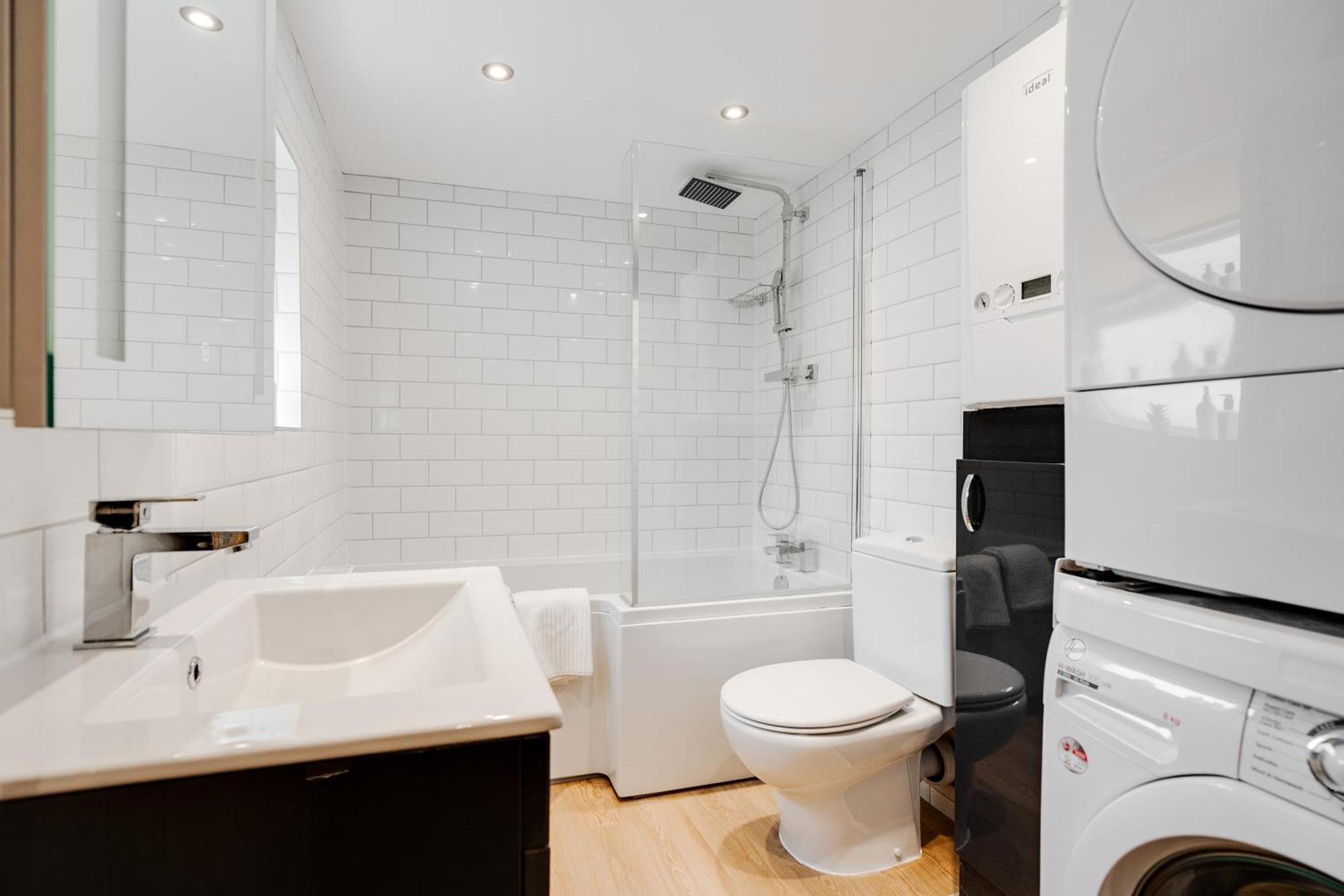 Buxton Apartment - 1 Bed, Free Parking, Wi-Fi Hazel Grove 外观 照片